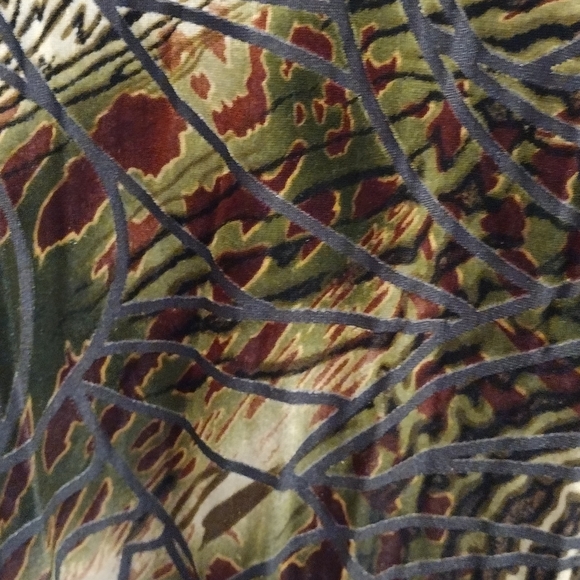 Animal Print Velvet Burnout Top Size Small Chico's Size 0 - Picture 4 of 4